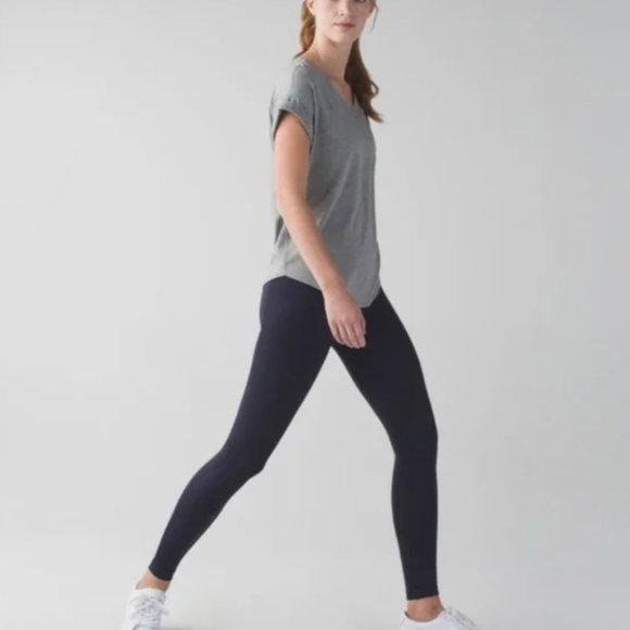 Lululemon Zone In Tight sz6 - Picture 2 of 13